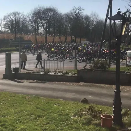 La Datiniere 3* Parigny (Manche)