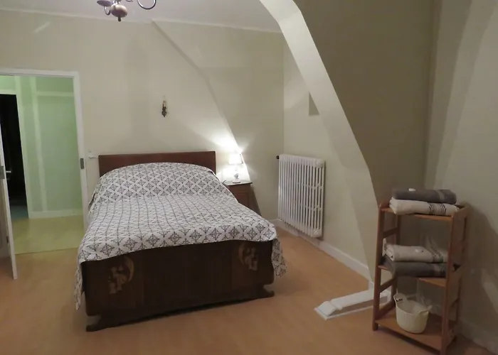 La Datiniere לינה וארוחת בוקר Parigny (Manche)